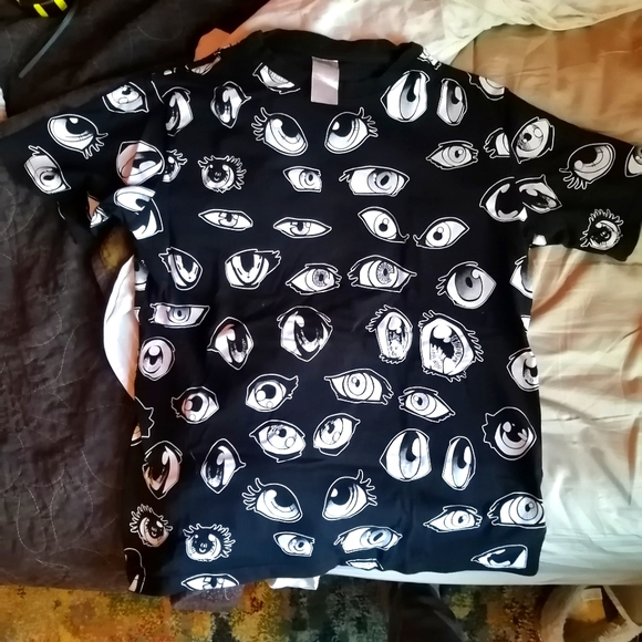 EUC HTF anime eyes tshirt - Picture 1 of 4